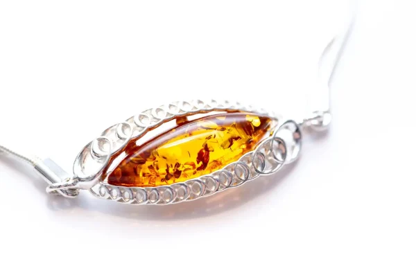 Modern Amber Chain Bracelet - Image 2