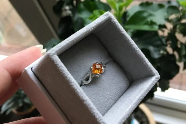 Amber Diamond Infinity Ring - Image 8